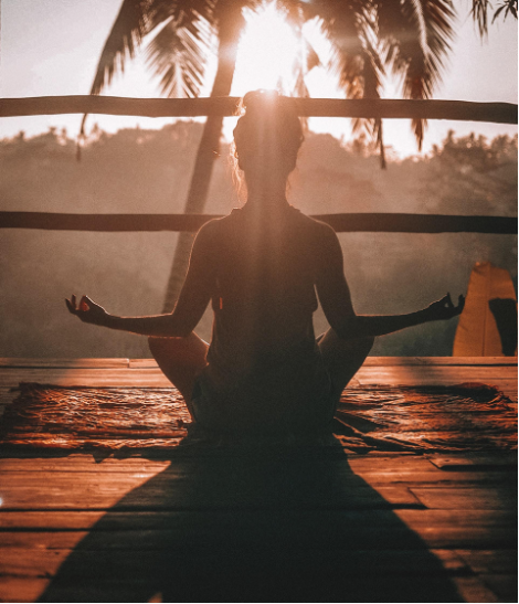 Mindfulness in Riviera: i luoghi perfetti per meditare con serenità